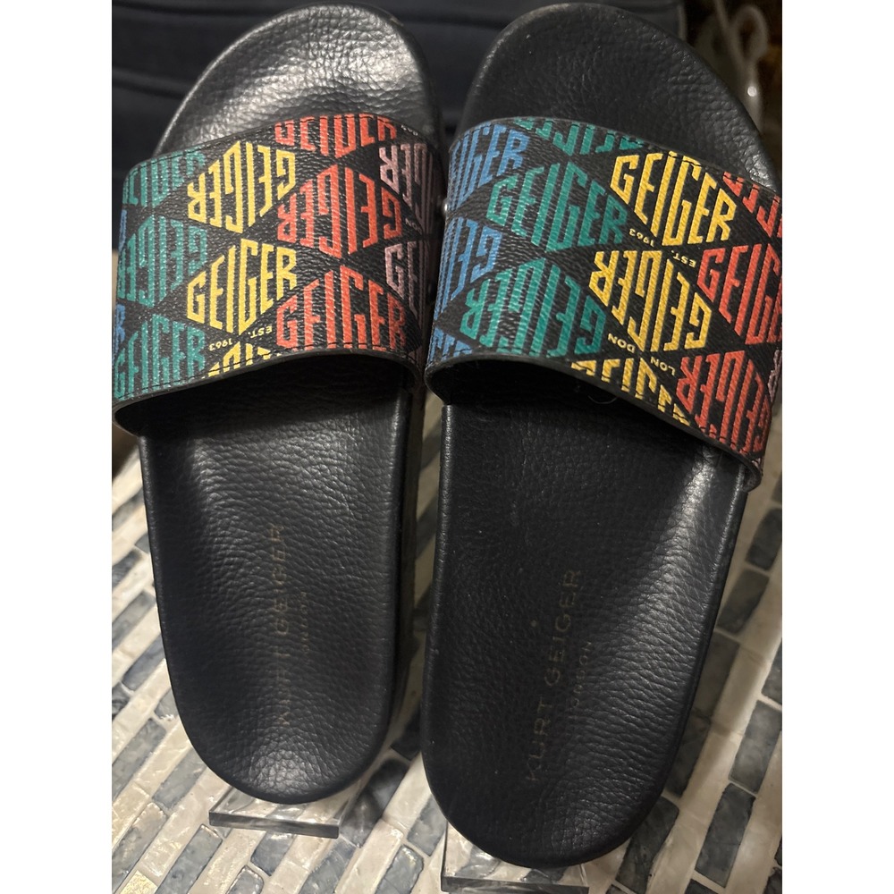 Kurt Geiger Slides size 38 us 7.5/8